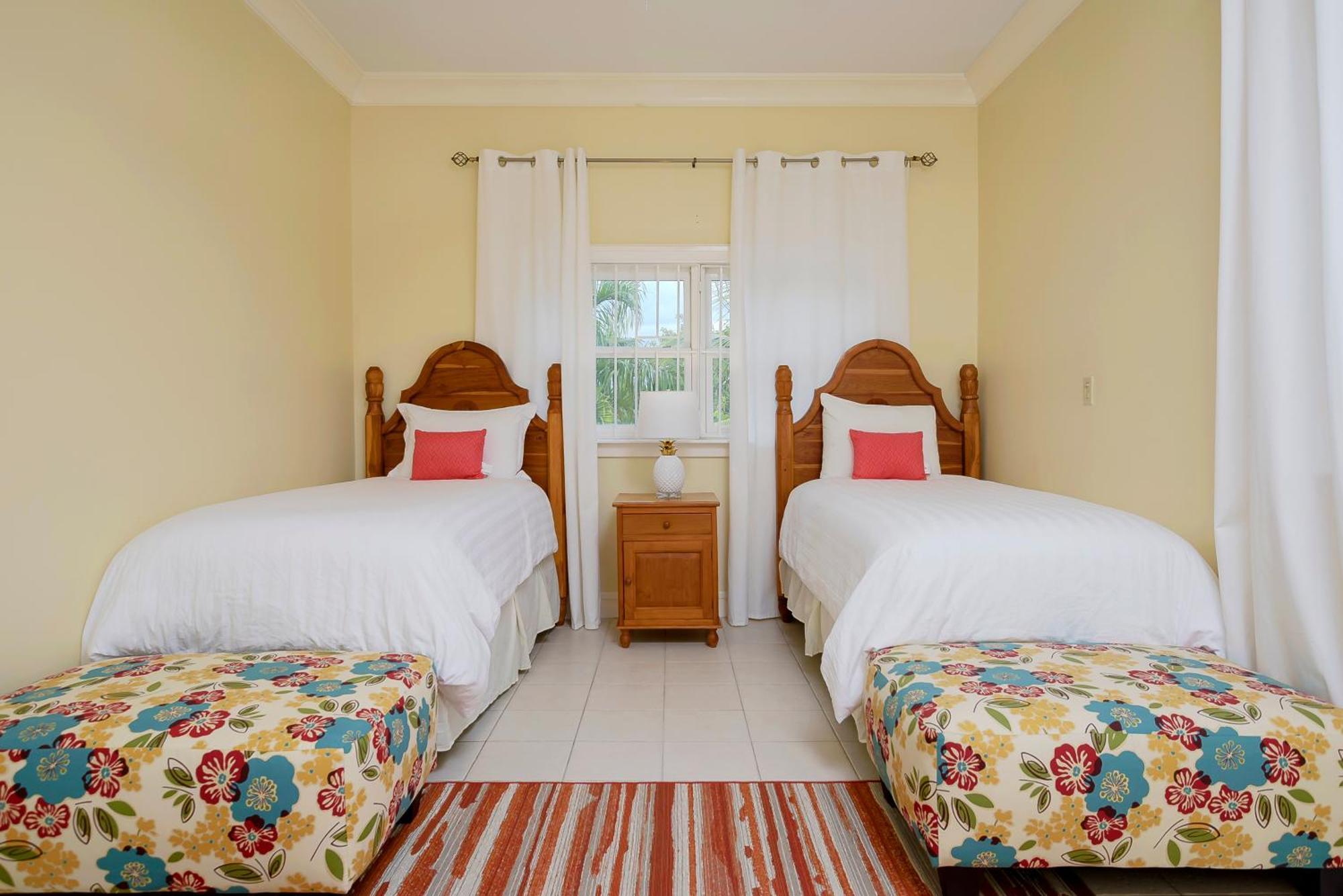 Silk Cotton Villas Насау Екстериор снимка