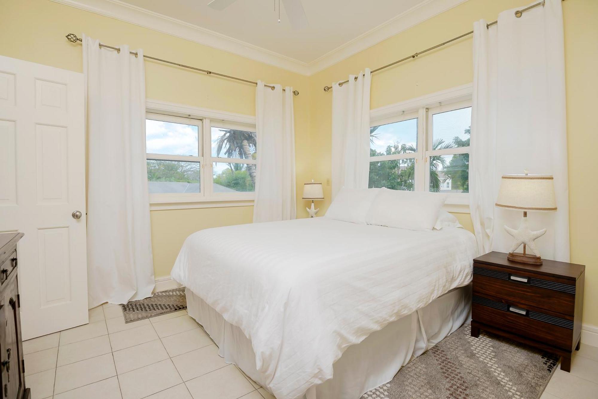 Silk Cotton Villas Насау Екстериор снимка