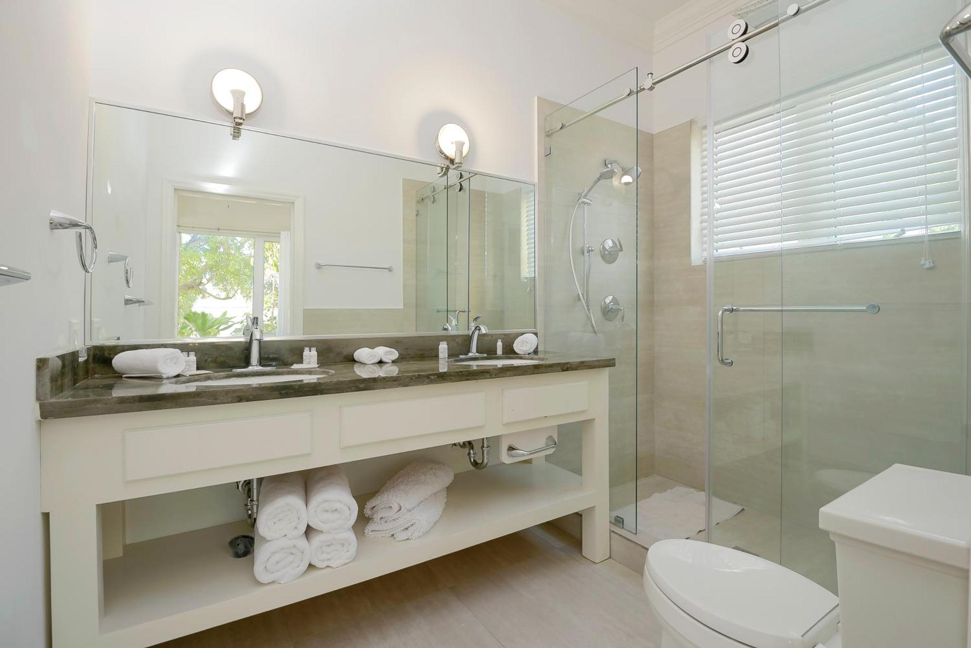 Silk Cotton Villas Насау Екстериор снимка