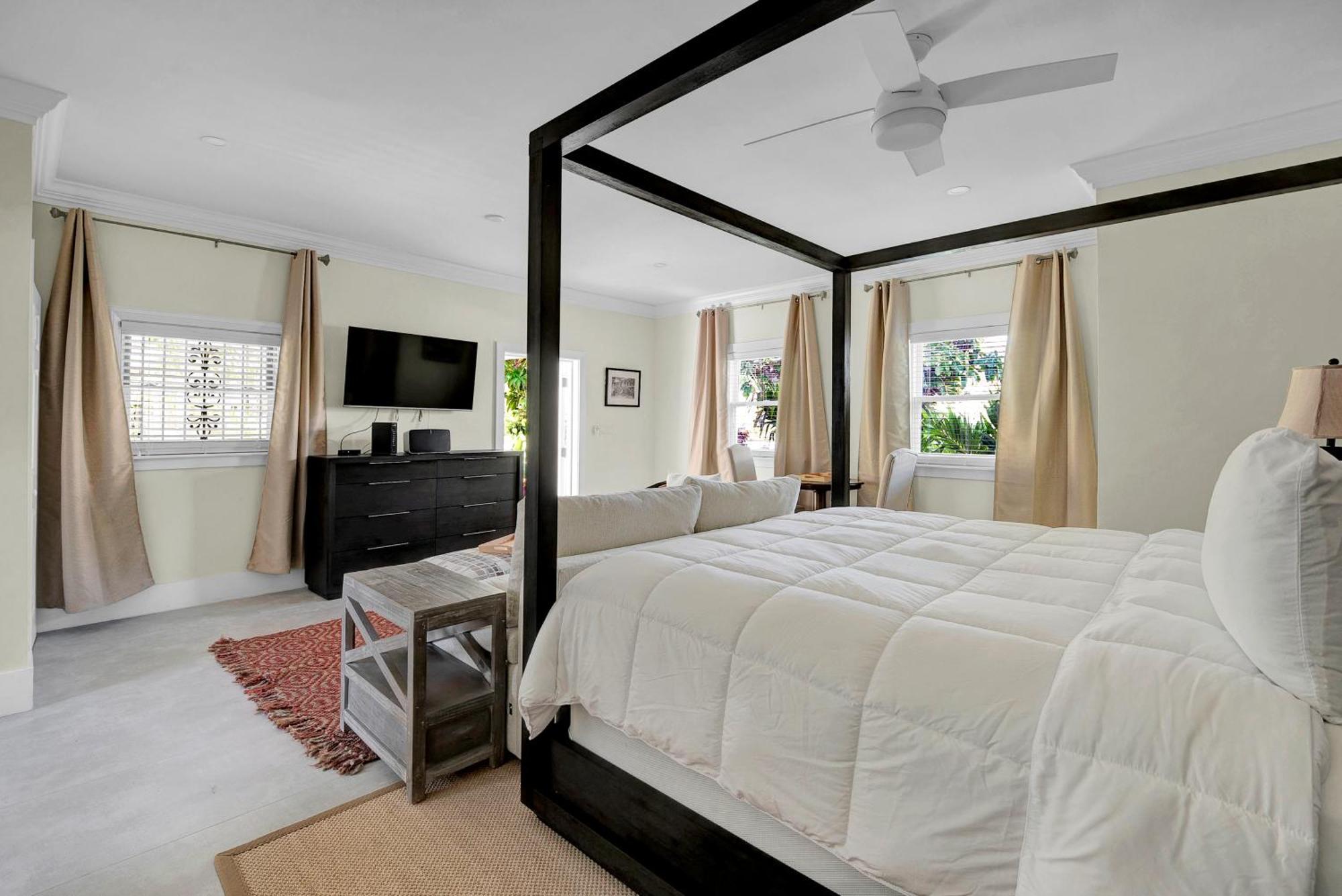 Silk Cotton Villas Насау Екстериор снимка